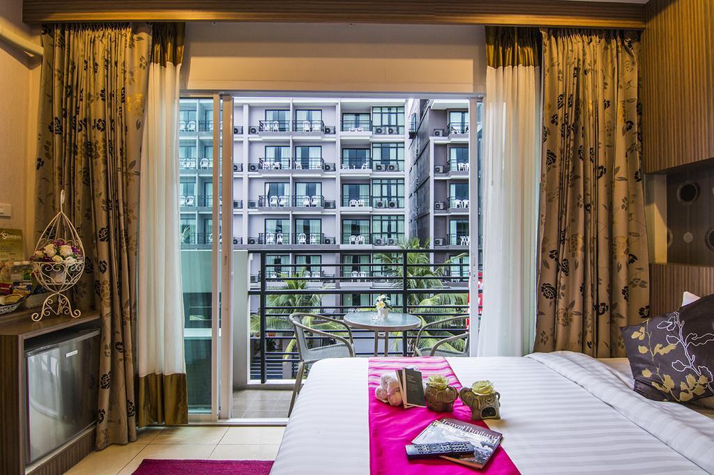 Oyo 146 Rivana Boutique By Sandara Pattaya Habitación foto