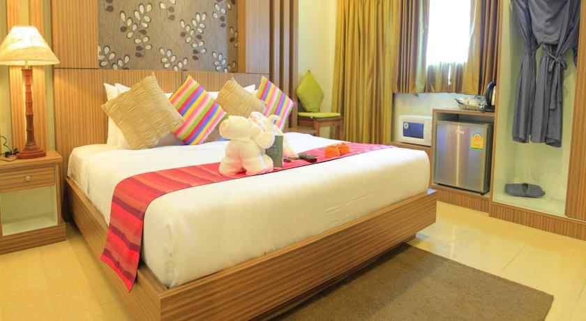 Oyo 146 Rivana Boutique By Sandara Pattaya Habitación foto