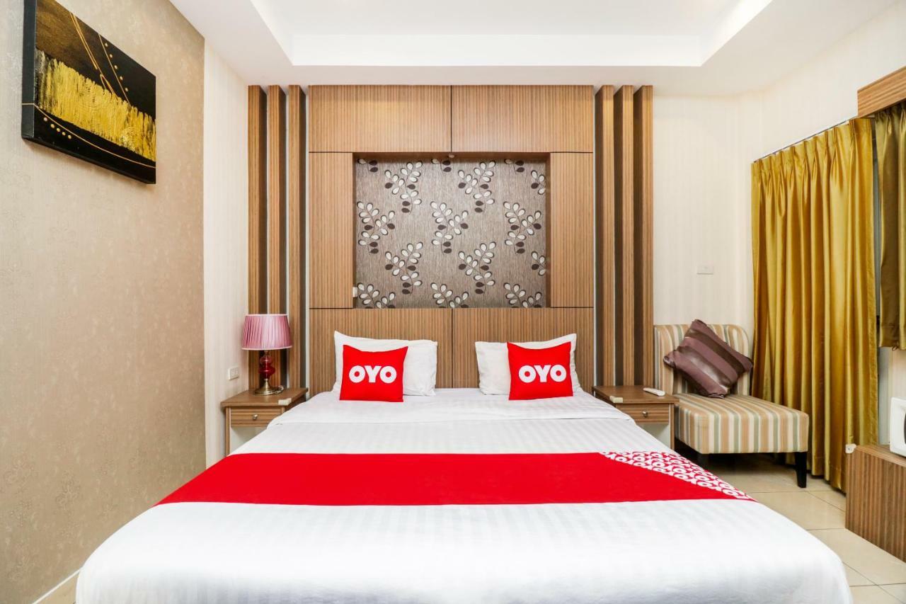 Oyo 146 Rivana Boutique By Sandara Pattaya Exterior foto
